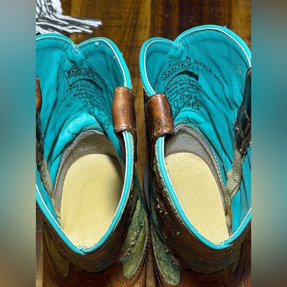 Kids Embroidered Brown and Green Boots - Picture 9 of 14